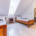 בית הארחה Franciscan Rooms, Old Town דוברובניק
