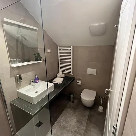 Pensión Franciscan Rooms, Old Town