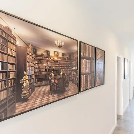 Franciscan Rooms, Old Town