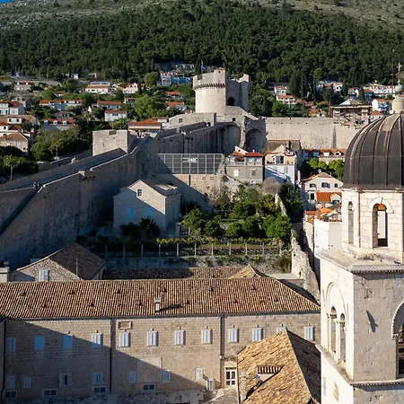 Franciscan Rooms, Old Town 3*