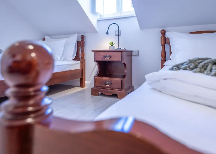 Franciscan Rooms, Old Town