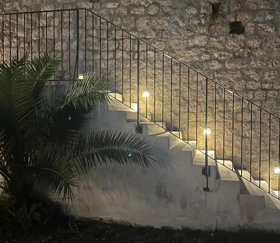 ゲストハウス Franciscan Rooms, Old Town 3*