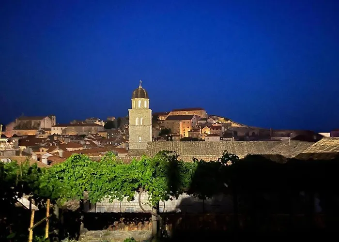 Franciscan Rooms, Old Town 3*